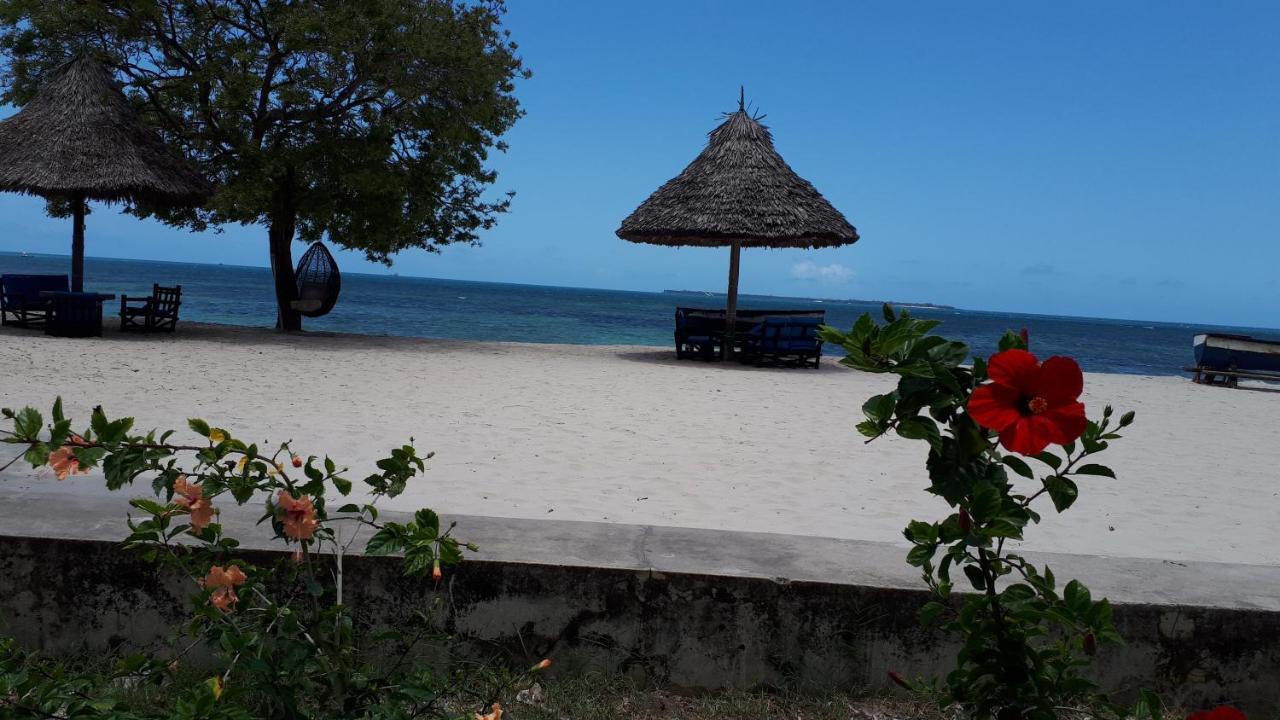 Kijiji Beach Resort Dar es Salaam Buitenkant foto